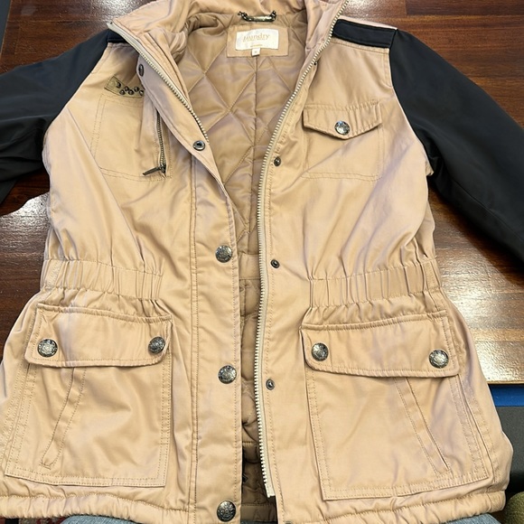 Women’s Laundry utility jacket - Picture 7 of 10